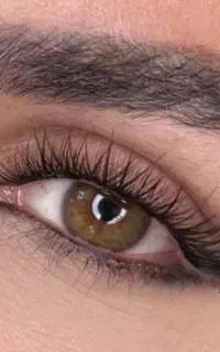 کاشت ومدل اکستنشن (تخفیف به مدت محدود)