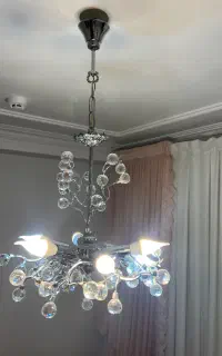 یک جفت لوستر شش شاخه (دو عدد)
