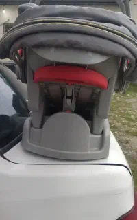 صندلی ماشین کودک