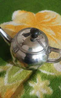 قوری استیل نو