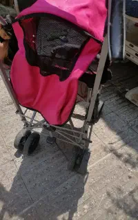 کالسکه عصایی محکم وقابل جمع شدن