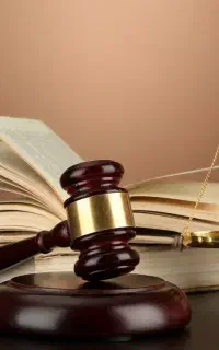 وکیل متخصص کیفری قتل مواد قاچاق اصل ۴۹ و جرایم خاص