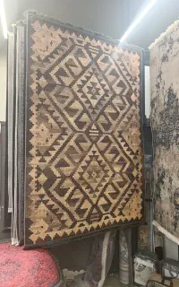 مخمل فرشینه ۴ متری در تنوع بالا