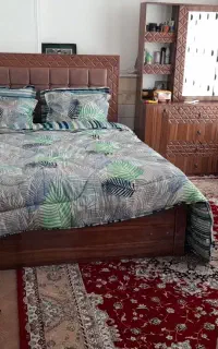 تخت دونفره
