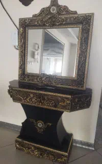 آینه وکنسول