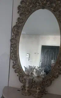 آیینه فلزی سالم وبزرگ.جنس آلومینیوم