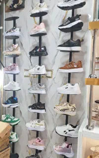 حراج کفش بچه گانه ب قیمت پارسال
