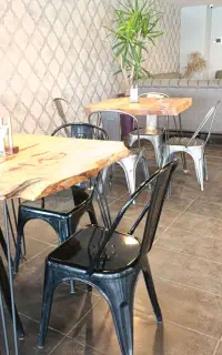 میز صندلی کافه ای