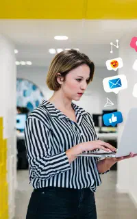 استخدام کارشناس فروش انلاین ( وردپرس ) خانم