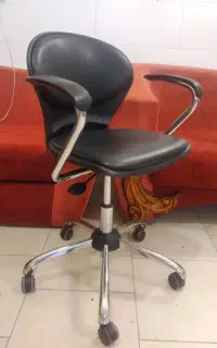 صندلی مارک شرکتی نیلپر طرح صدفی