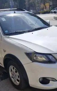 کوییک R 1402 سقف مشکی