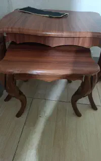 دوعدد عسلی