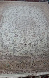 یک جفت فرش ۹متری .۵۰۰شانه طرح ۷۰۰تراکم ۱۲۰۰.شونهر