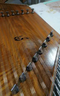 سنتور یک مهر