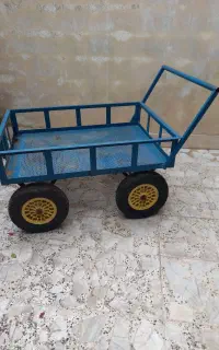 گاری چهار چرخ