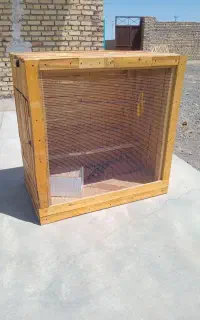 قفس چوبی در حد نو کاملا سالم