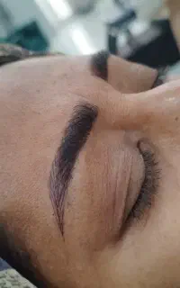 مدل ابرو