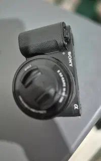 دوربین سونی ZV E10 در حد نو