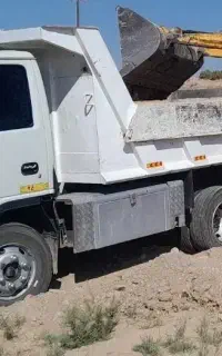 خاور کمپرسی. حمل مصالح ساختمانی .اجر و غیره..