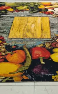 فرش ۶متری .بدون پارگی و سوختگی .جنس ضخیم