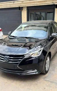 FMC511 سفید مشکی صفر کیلومتر مدل 1405