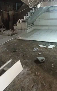 کاشیکاری و سنگ کار ی و استخر