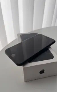 آیفون 7 ۱۲۸گیگ