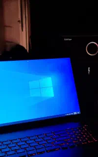 نصب ویندوز، تعمیر لپ‌تاپ و کامپیوتر در محل