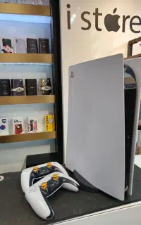 ps5 دیسک خور 1 ترابایت همراه با دو دسته