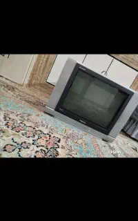 تلوزیون خیلی عالیه استفاده نمیشه