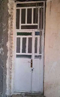 در پنجره