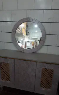 آینه و کنسول