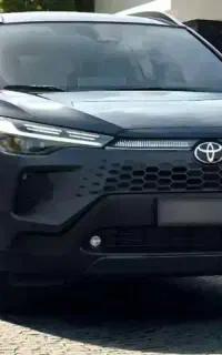 کرولا کراس هیبرید مدل ۲۰۲۶ رنگ مشکی تحویل فوری