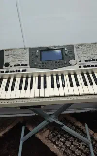 کیبورد یاماها psr2000