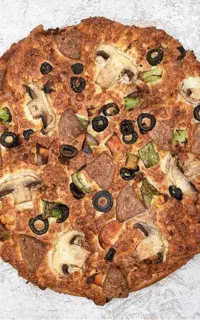 اگهی استخدام سالندار ، پیتزا زن