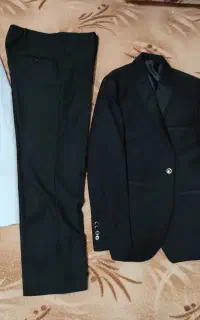 کفش دامادی سایز 42 با کت و شلوار تمیز تمیز لنده