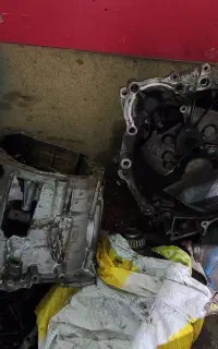 پوسته گیربکس پژو پراید گلدانی گیربکس پیآردی آریسان