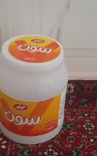 ۳۰۰عدد دبه ۵۰ عدد شیشه