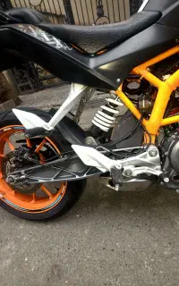 معاوضه کی تی ام دوک ۴۰۰ بیکینگ GSX 1000 600
