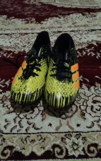 کفش فوتبال چمن