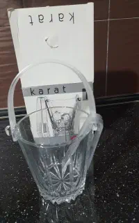 جا یخی به همراه انبر