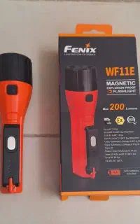 چراغ قوه فنیکس مدل WF11E