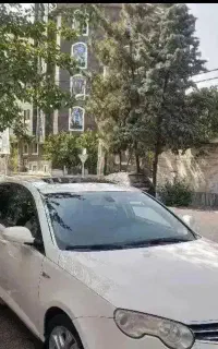 ام جی ۲۰۱۰ سفید شوالیه سه لکه رنگ