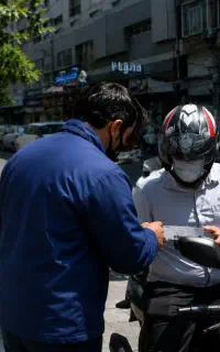کارشناس جذب میدانی پیک موتوری
