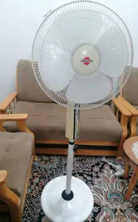 پنکه ایستاده