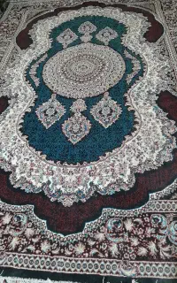 یک عدد فرش 9متری  در حد نو
