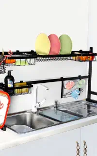 پخش سبد آبچکان پشت پنجره جلو سوپری ادویه کنج حمام