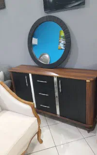 میز کنسول آینه.حراج بابت جابه جایی مغازه