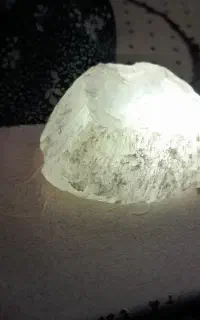 سنگ  قیمتی  سفید