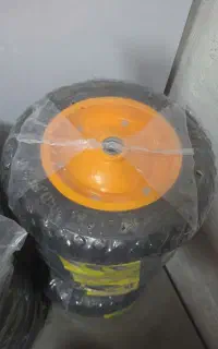 ۸ عدد چرخ گاری سایز بزرگ فرغونی